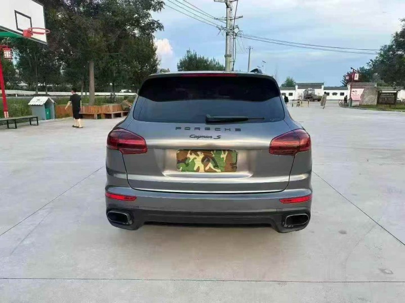 徐州16年保时捷卡宴9