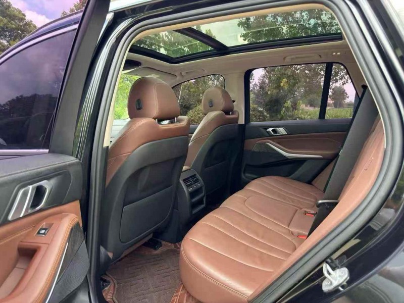 连云港19年宝马X57