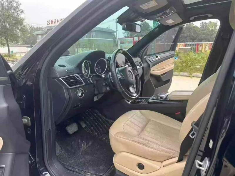 徐州17年奔驰GLS3