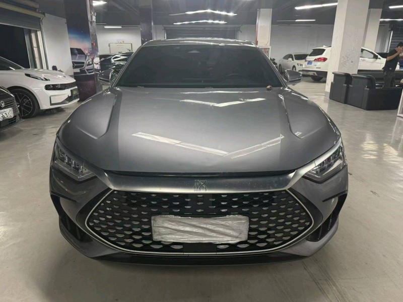 曲靖23年比亚迪汉1