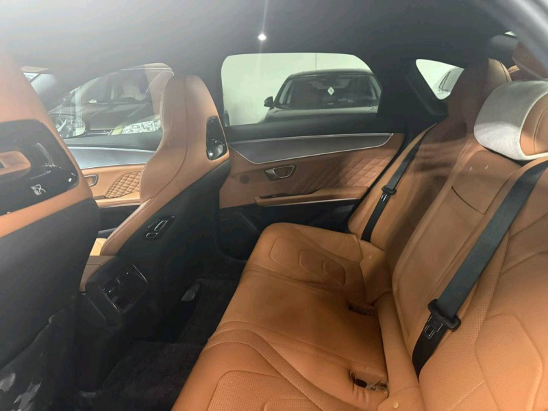 曲靖23年比亚迪汉5