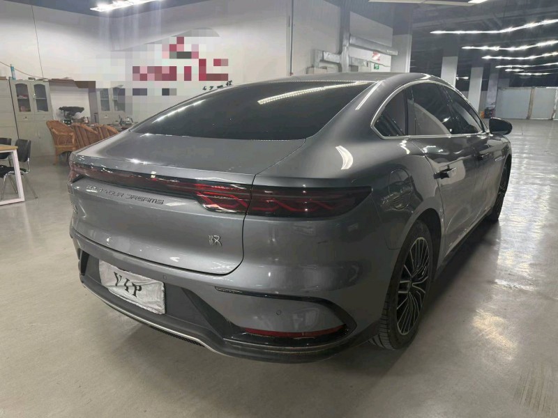 曲靖23年比亚迪汉8