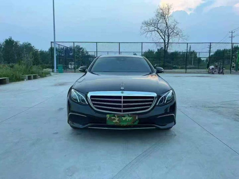 徐州17年奔驰E1