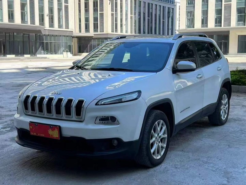 广州14年Jeep自由光3