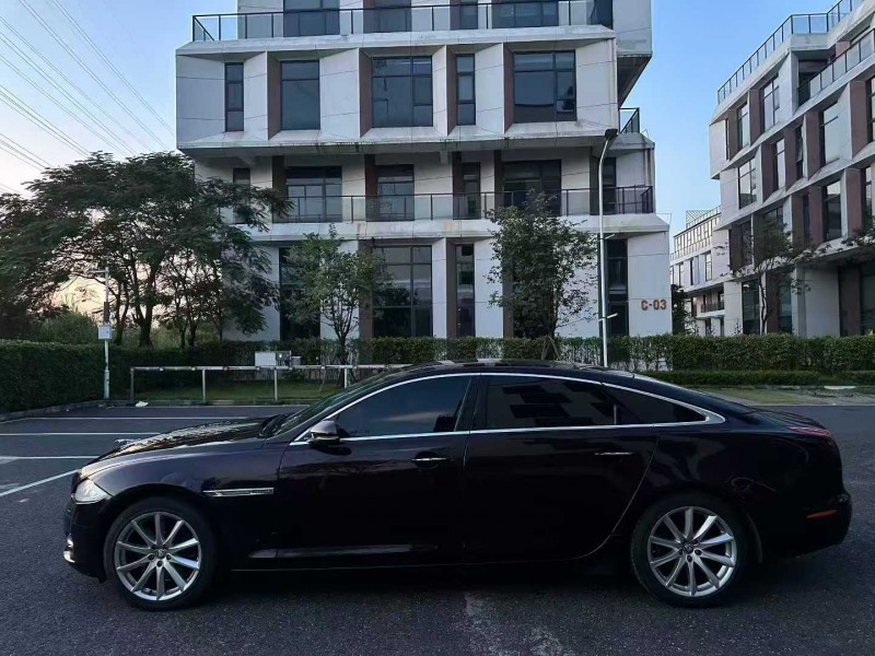 广州12年捷豹XJL8