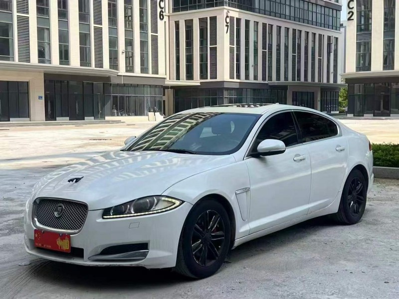 广州14年捷豹XF3