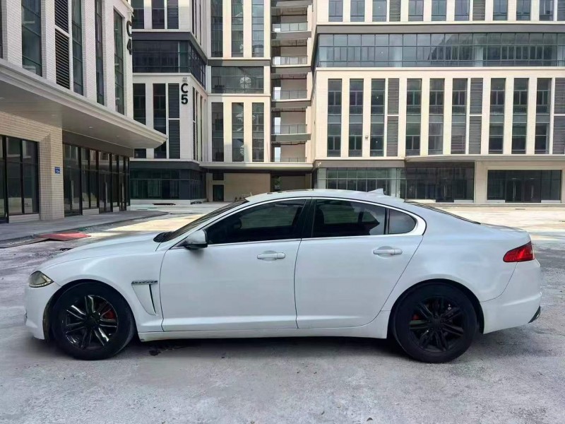 广州14年捷豹XF8