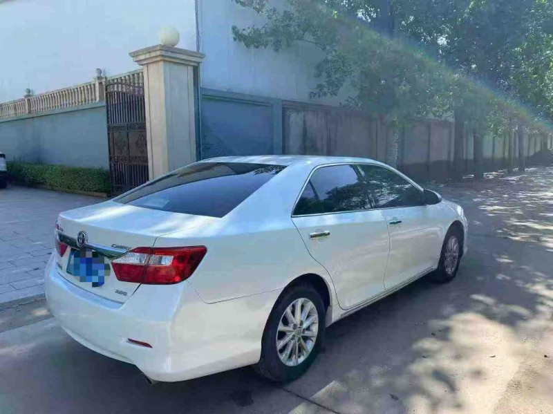 保定13年丰田凯美瑞7