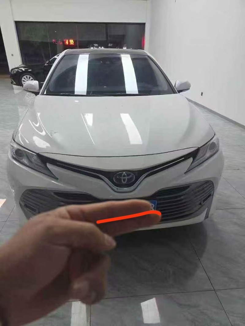 银川20年丰田凯美瑞1