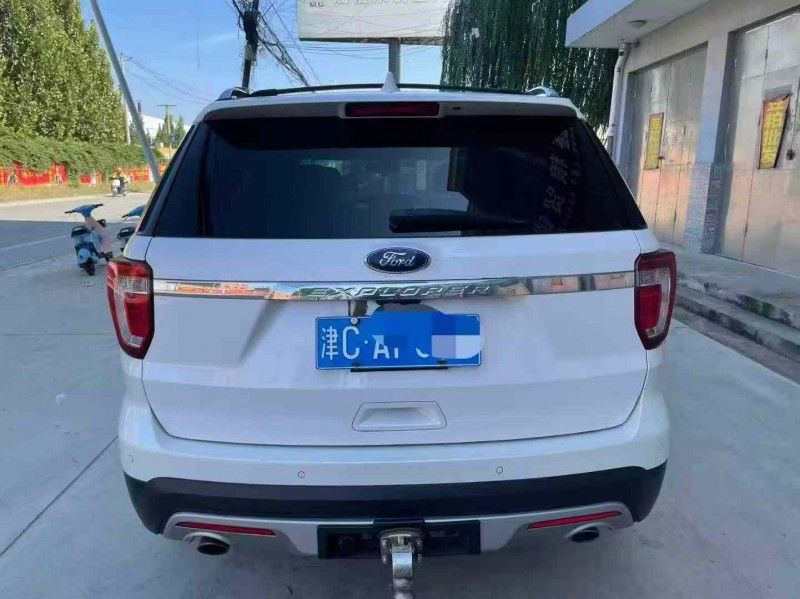 保定16年福特探险者6