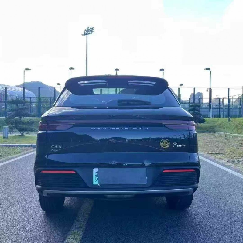 济南24年比亚迪宋8