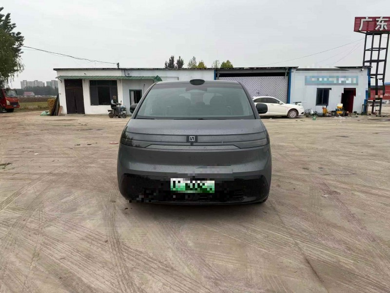 菏泽24年极氪汽车X1