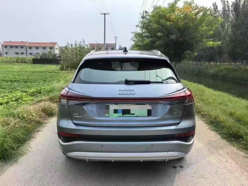 淄博23年奥迪Q48