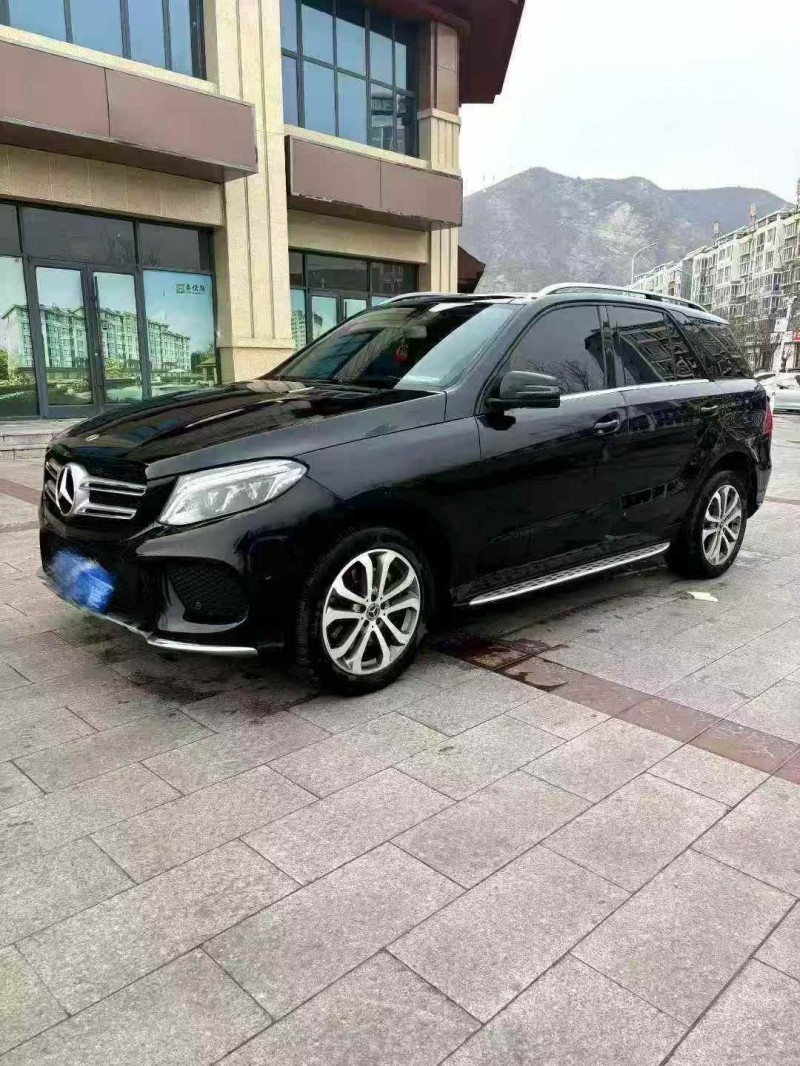 邢台18年奔驰GLE2