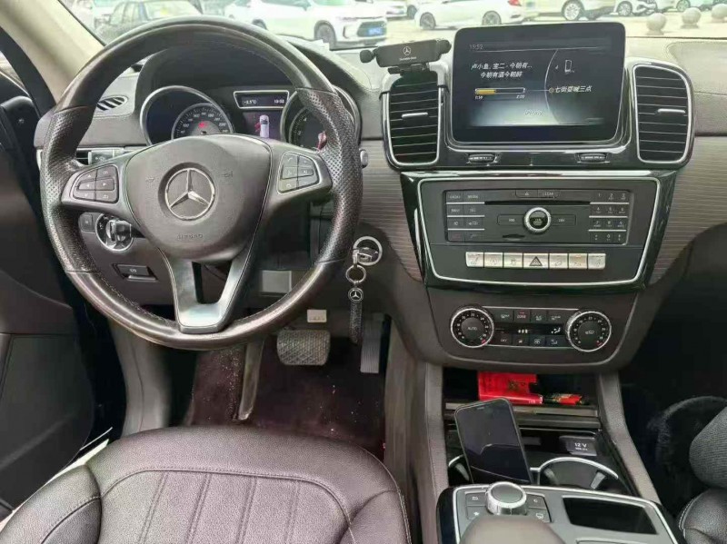 邢台18年奔驰GLE5