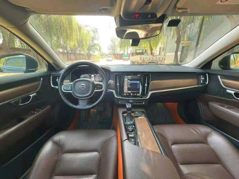 保定19年沃尔沃S907