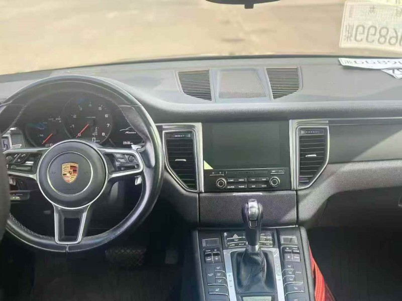 温州17年保时捷Macan4