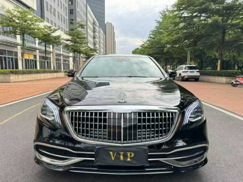 深圳17年奔驰迈巴赫S级1