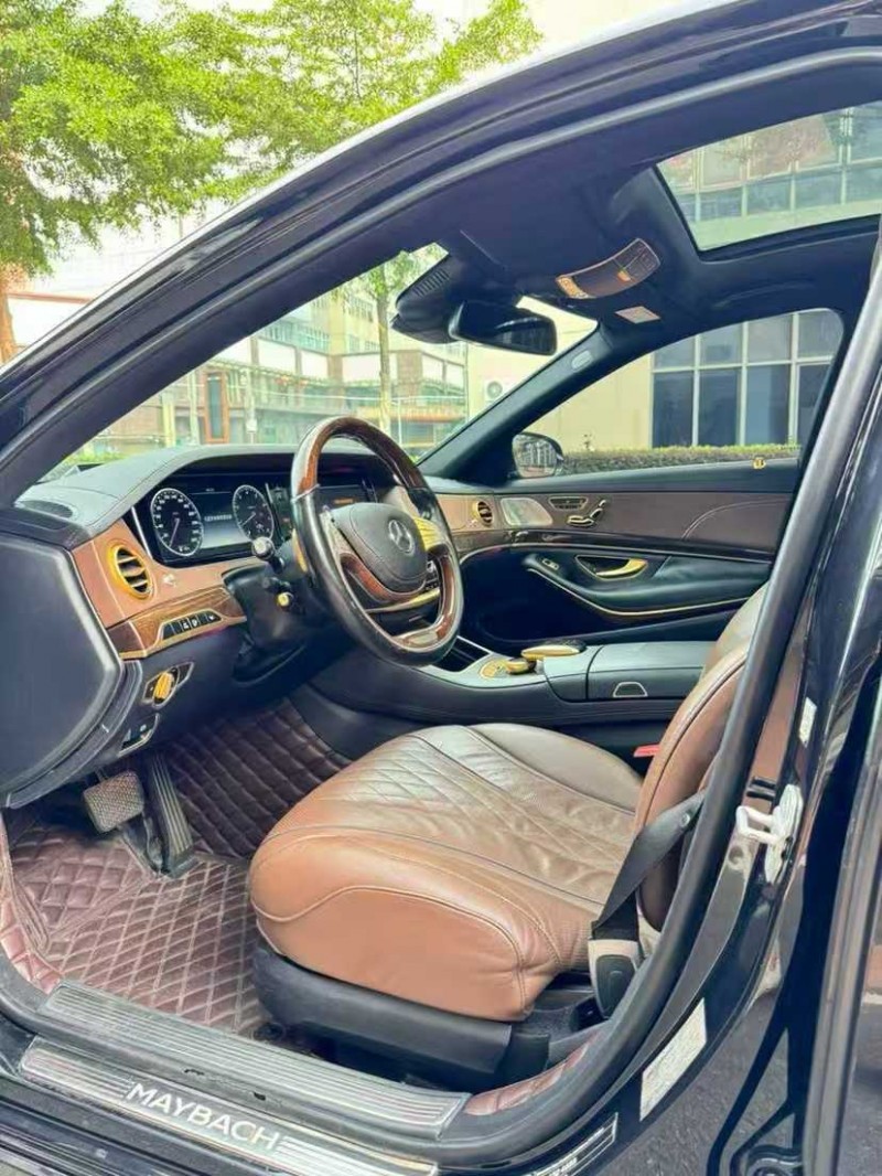 深圳17年奔驰迈巴赫S级6