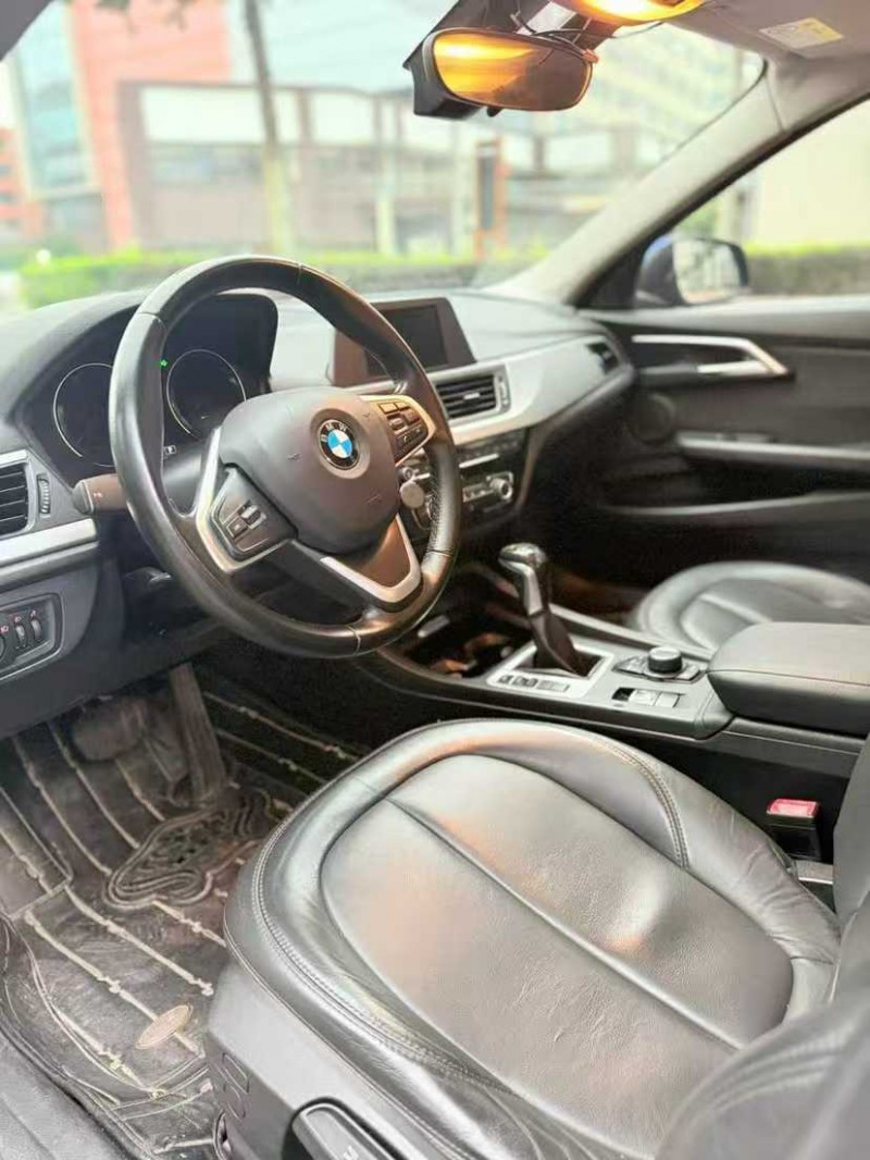 珠海18年宝马1系6