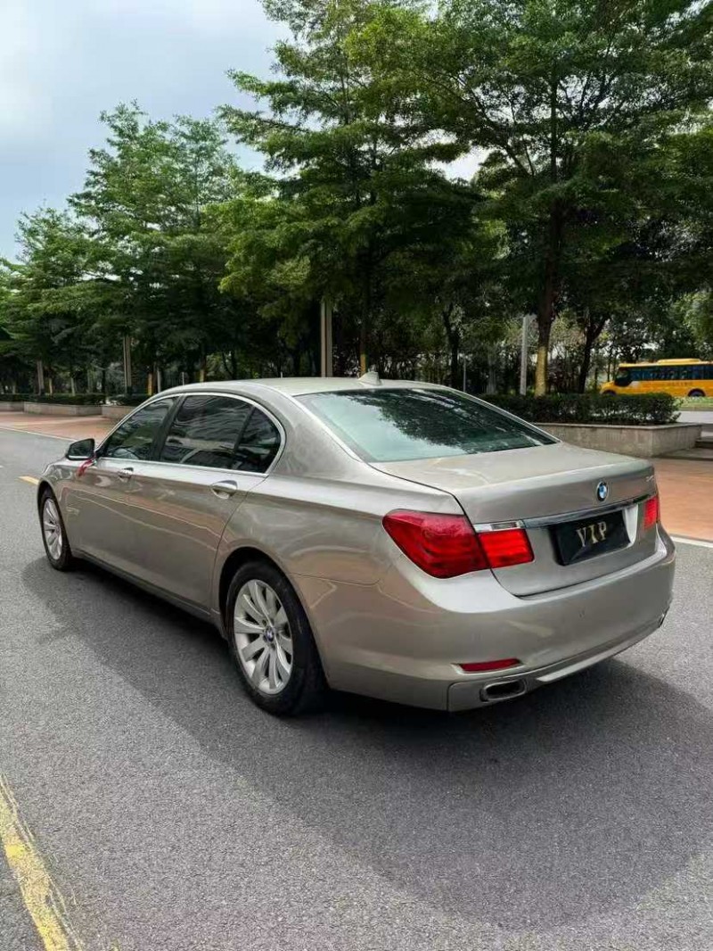珠海12年宝马7系7