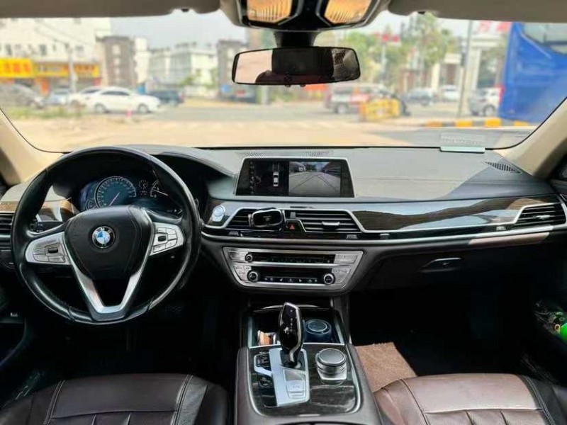 珠海16年宝马7系5