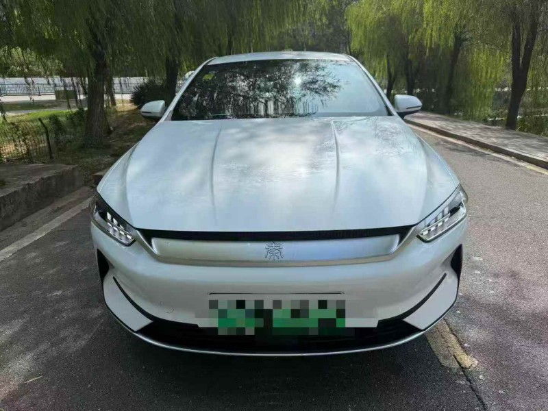 萍乡25年比亚迪秦1