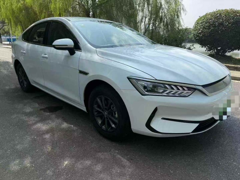 萍乡25年比亚迪秦3