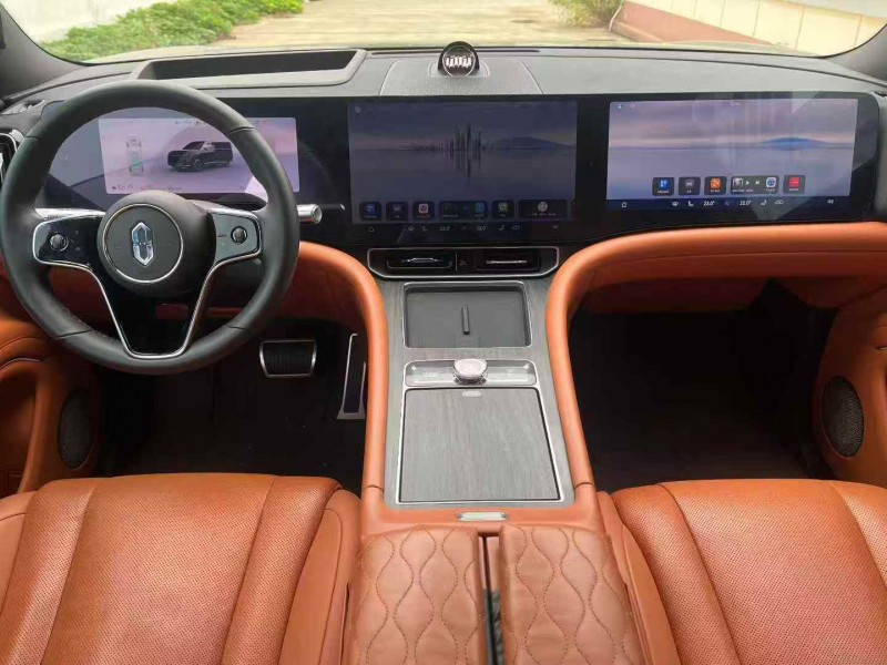 九江24年华为智选问界5