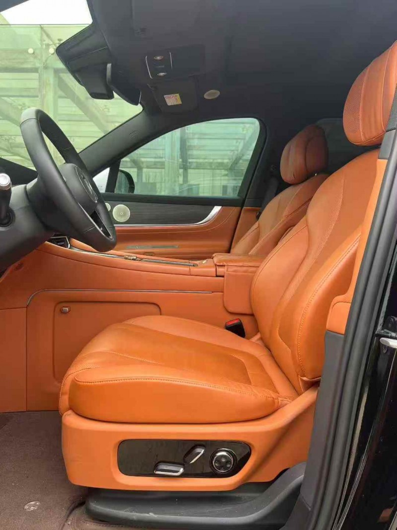 九江24年华为智选问界6