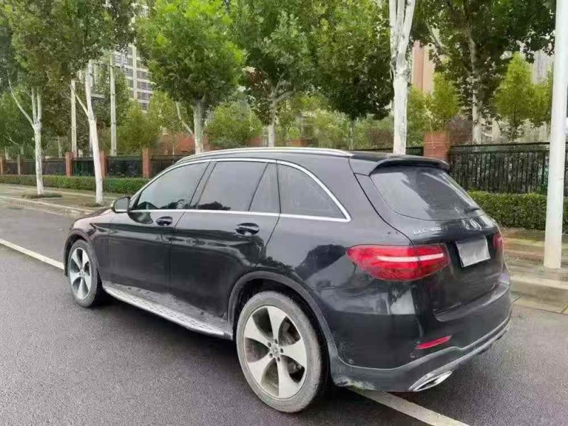 唐山18年奔驰GLC7