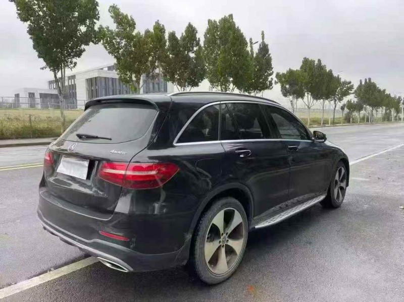 唐山18年奔驰GLC9