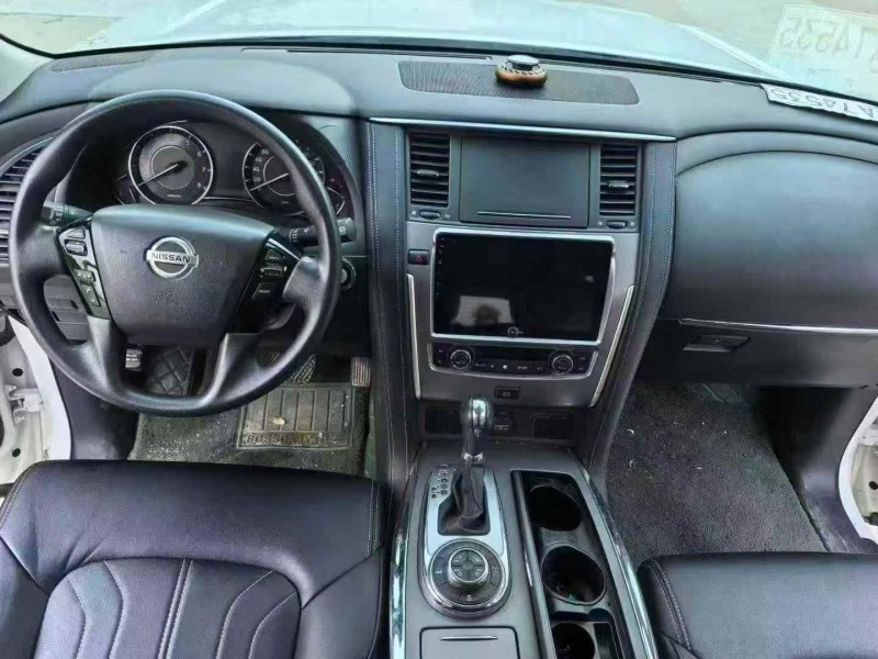 十堰21年日产途乐5