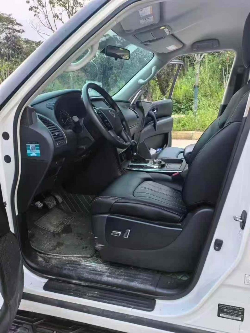 十堰21年日产途乐6