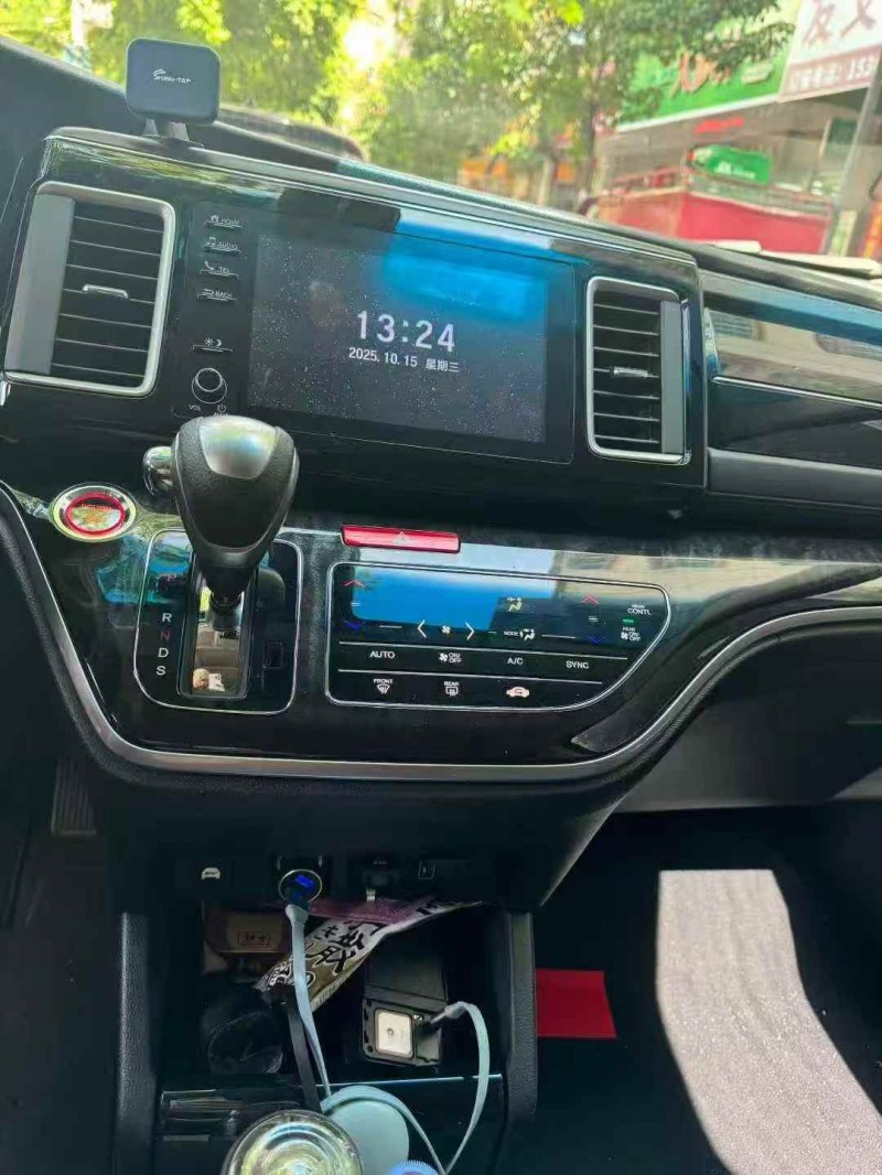 邯郸19年本田艾力绅3