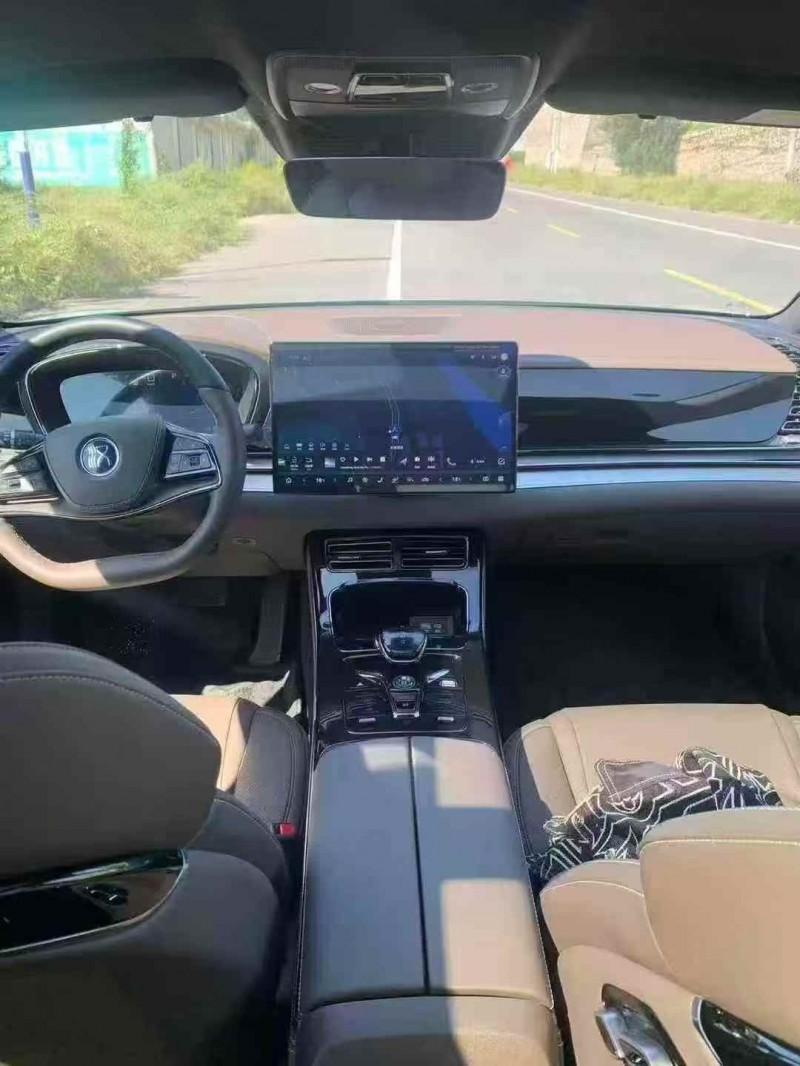 保定25年比亚迪汉DM6