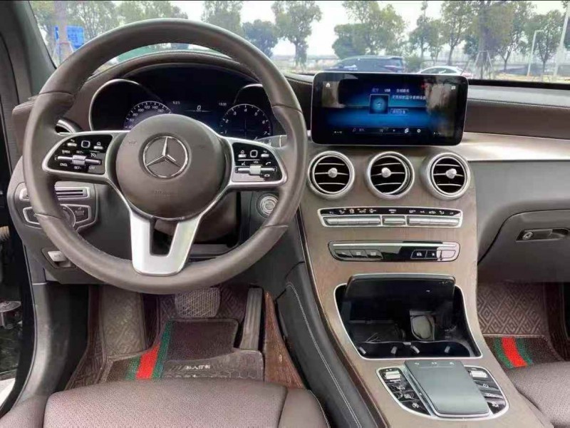 淄博20年奔驰GLC3