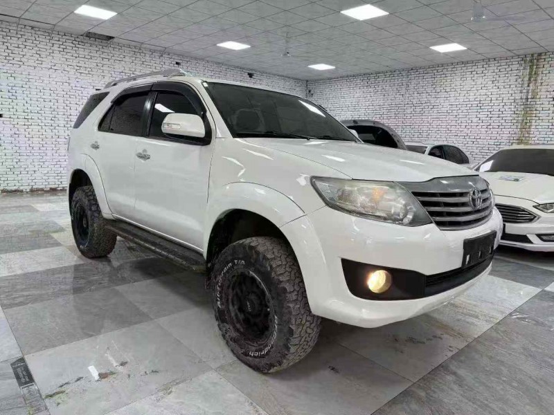 唐山16年丰田奔跑者2