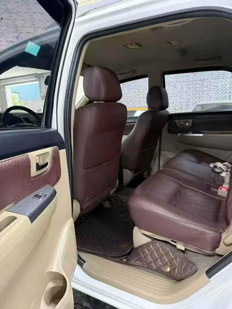 唐山16年丰田奔跑者6