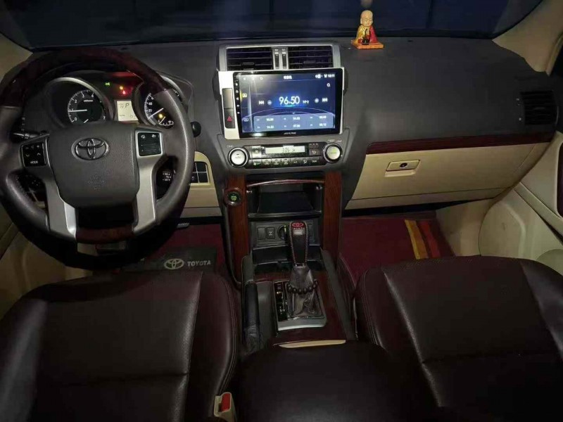 邢台17年丰田普拉多4