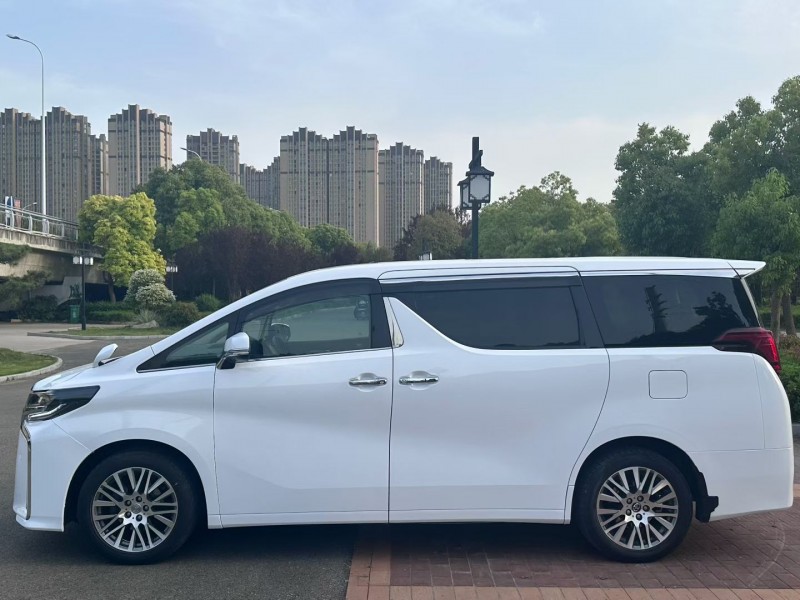 常州16年丰田埃尔法3