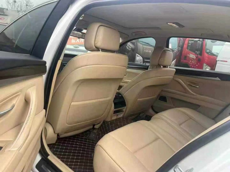 保定13年宝马5系5