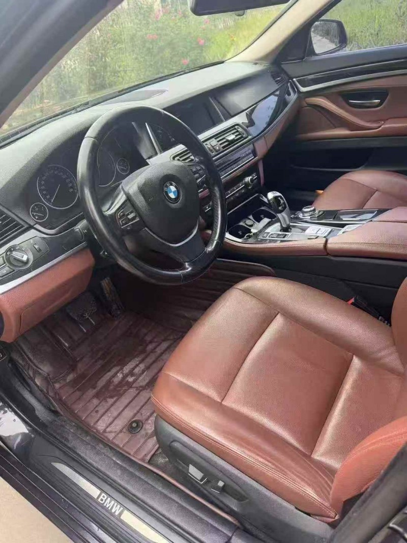 济南16年宝马5系8