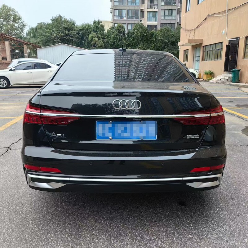 洛阳25年奥迪A6L8