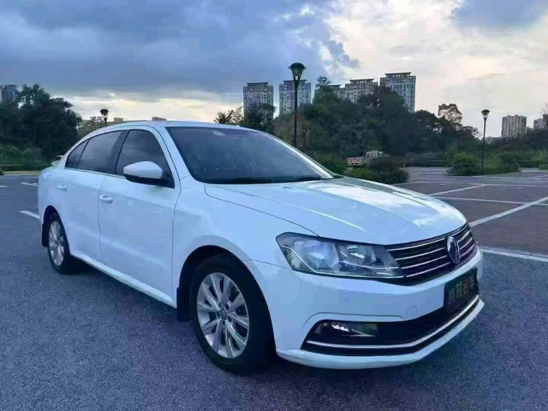 九江18年大众朗逸3