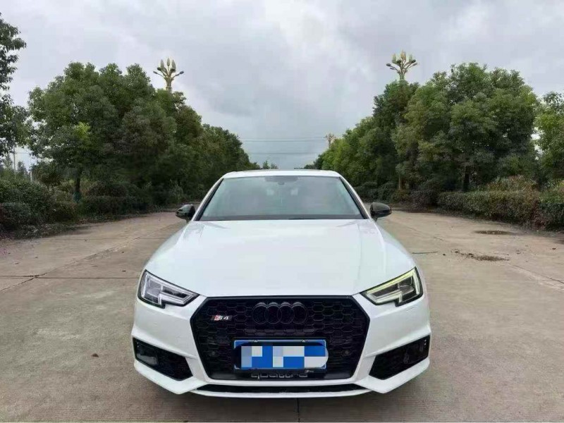 徐州18年奥迪A4L1