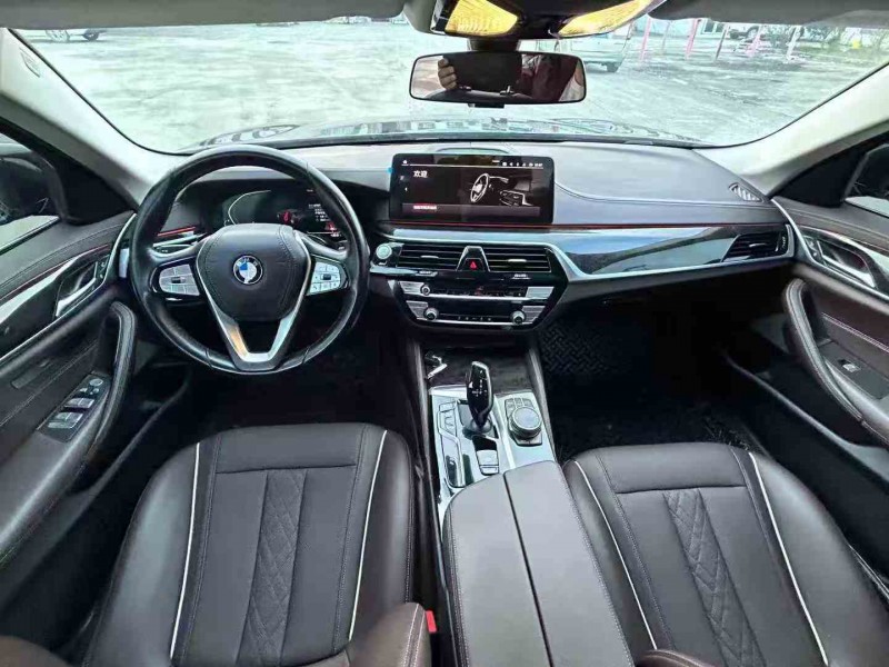 徐州21年宝马5系5