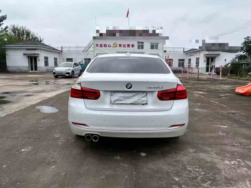 徐州17年宝马3系9