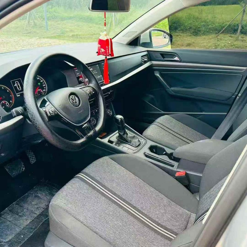 青岛19年大众朗逸7