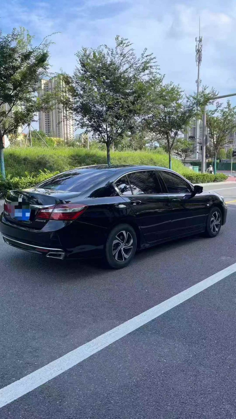 枣庄18年本田雅阁8